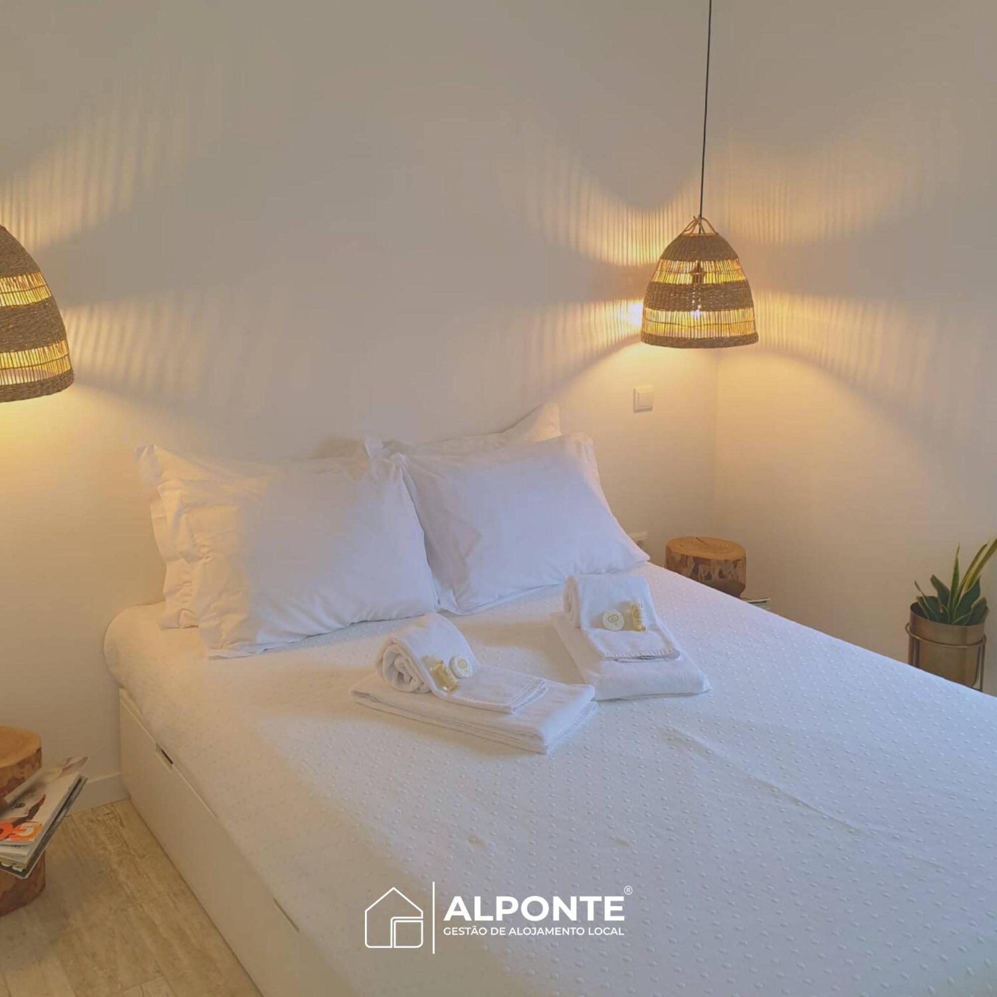 הוילה ארקוס דה ואלדבז Quinta Da Costeira - Casa Azul Do Limoal By Alponte מראה חיצוני תמונה